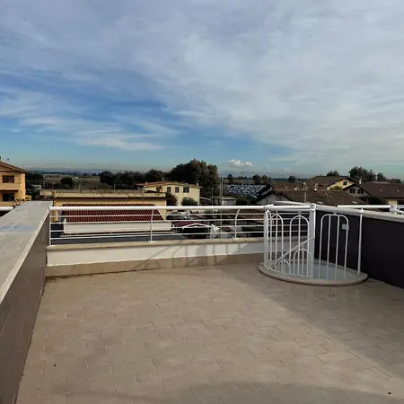 Casa A Due Passi Dal Mare-relax E Confort Vicino L'aeroporto Di Fiumicino *